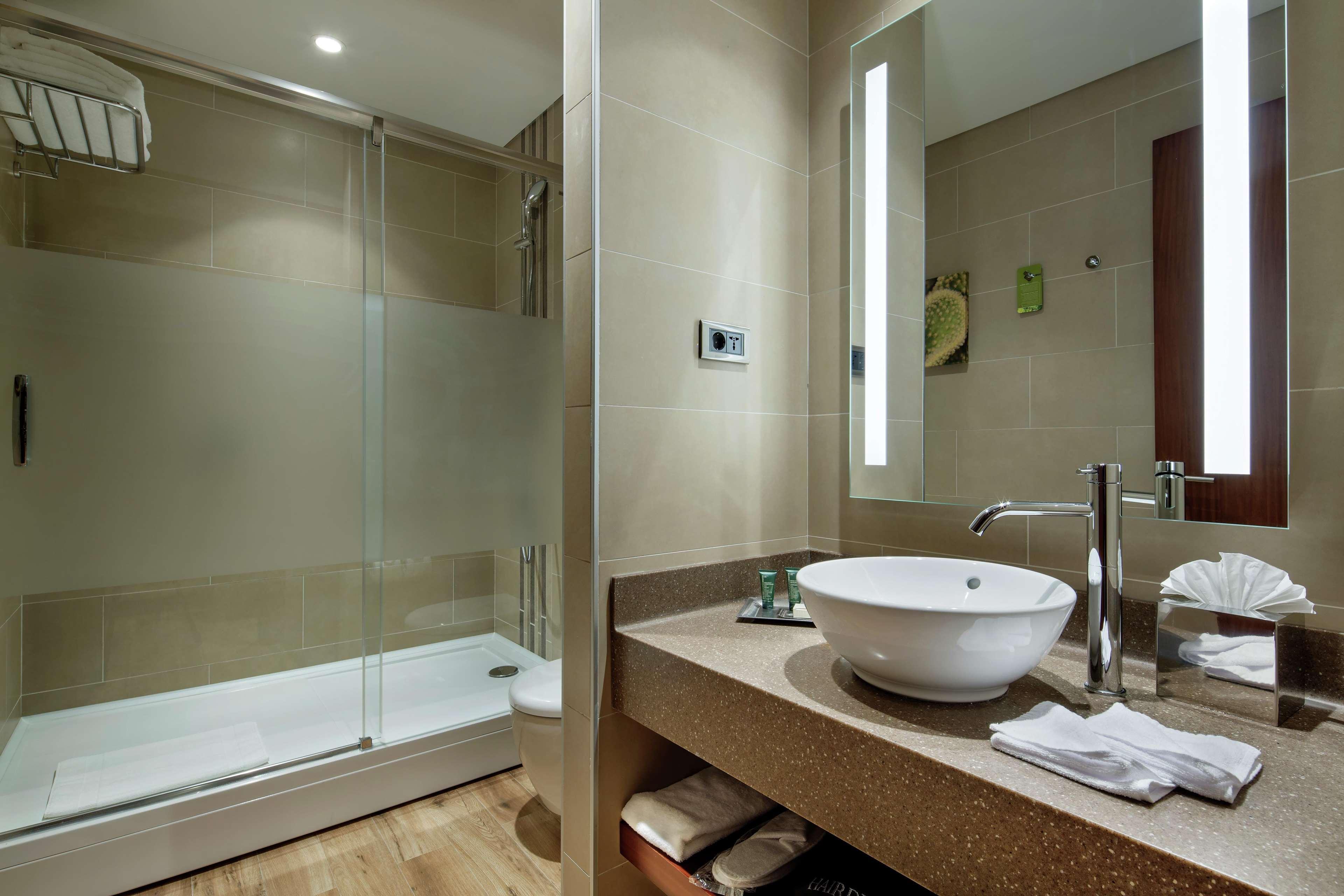 Hilton Garden Inn Çorlu Exteriör bild